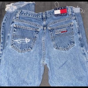 Vintage Tommy Hilfiger cropped ankle jeans